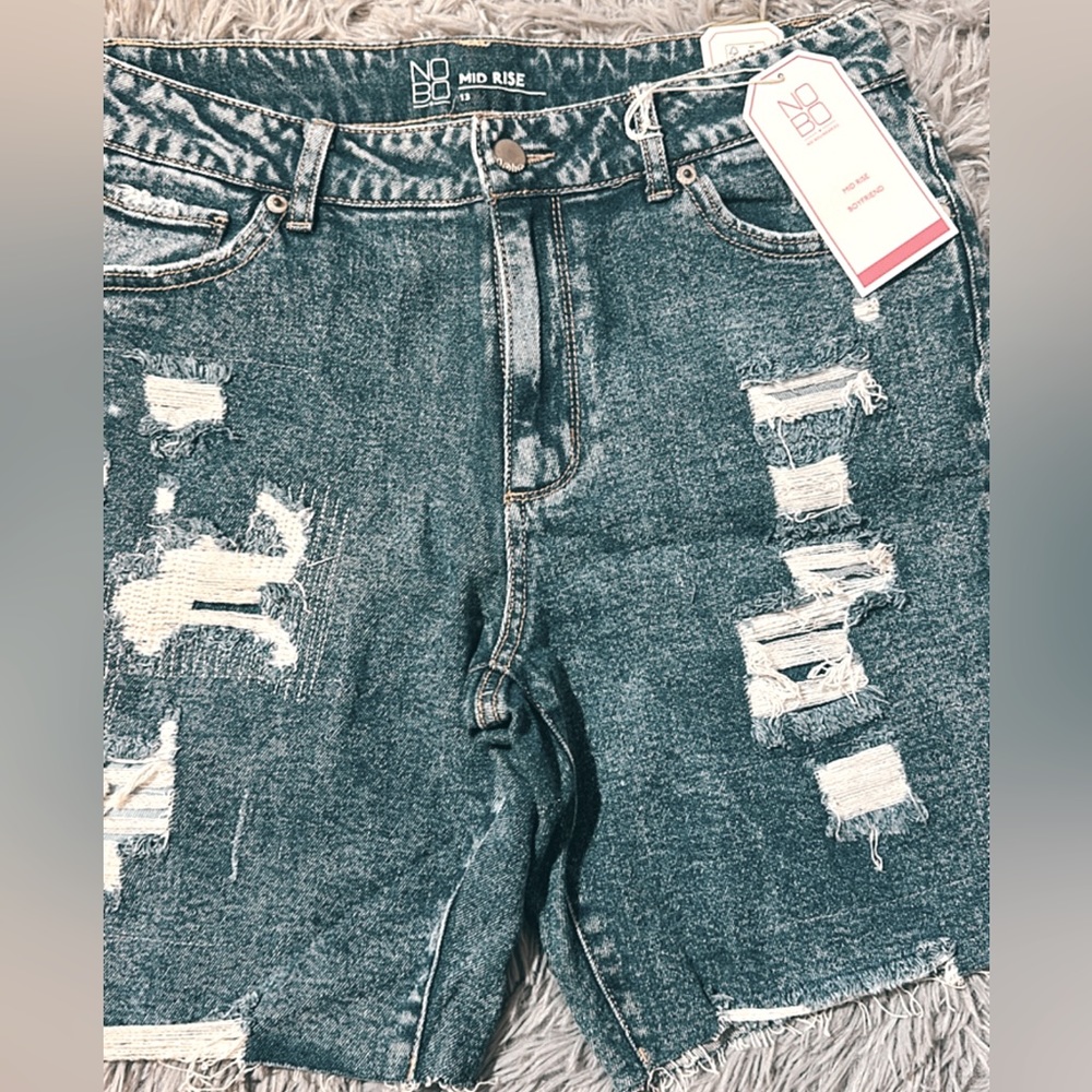 Women’s juniors Jean shorts size 13